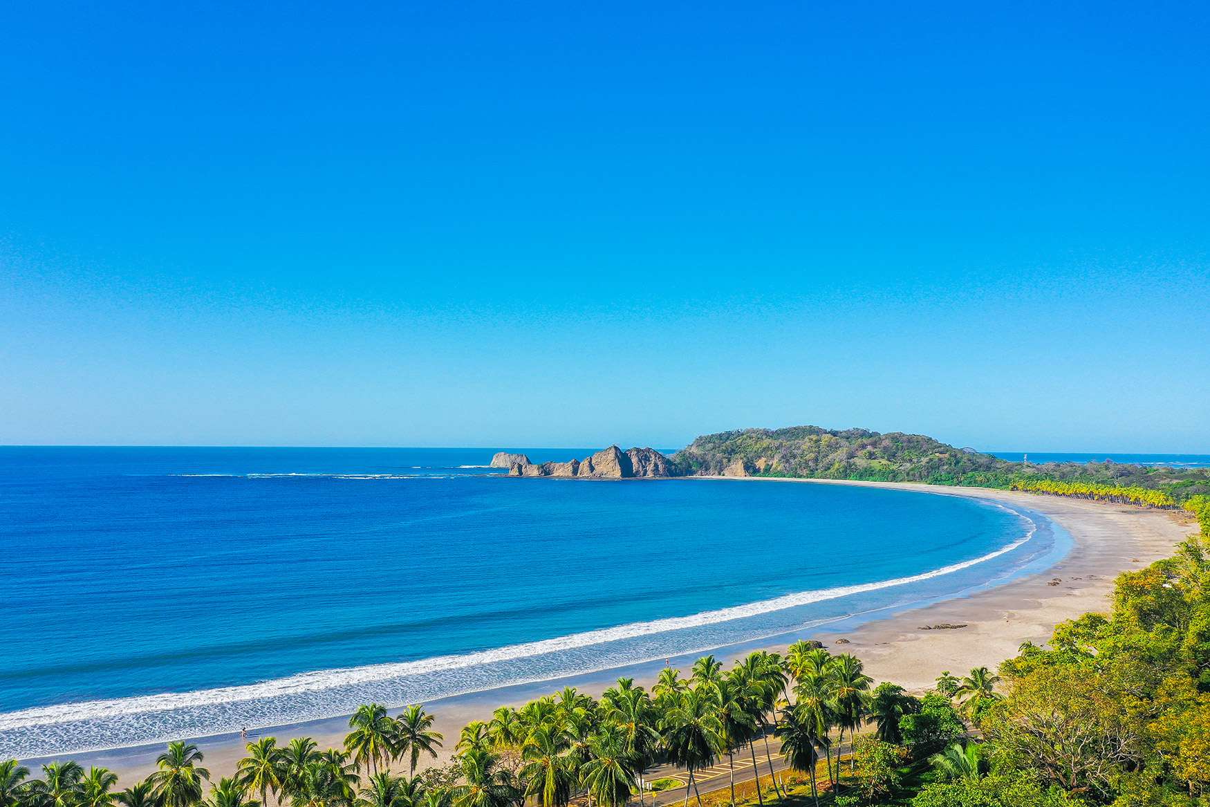 Explore Costa Rica in style—where luxury meets adventure in breathtaking natural settings.