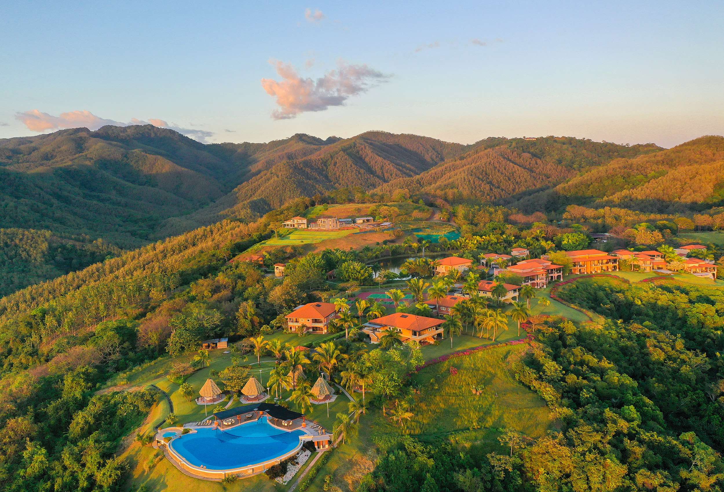 Luxury oceanview homes at Ventanas del Mar in Costa Rica